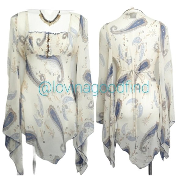 Rampage Sheer Paisley Tunic with Bell Sleeves EUC sz M - Picture 9 of 9